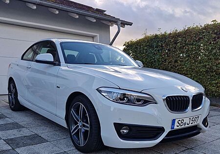 BMW 218d 218 2er Coupe Diesel Coupe Sport Line