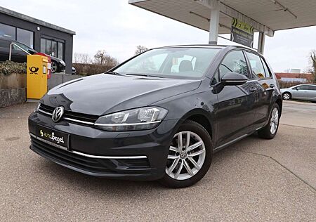 VW Golf Volkswagen VII Lim. Comfortline Navi PDC ACC SHZ MFL