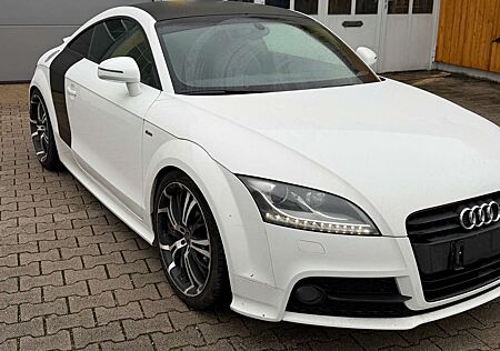 Audi TT 1.8 TFSI Coupe S Line Sport Auspuff-Fahrwerk Bose