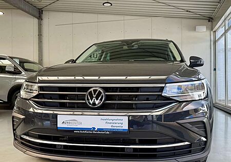 VW Tiguan Volkswagen Life Autom.,. *LED *AHK *Kamera *Winterp.