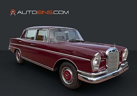 Mercedes-Benz 300 SEL Königflosse*Automatik*Neu Aufbau*