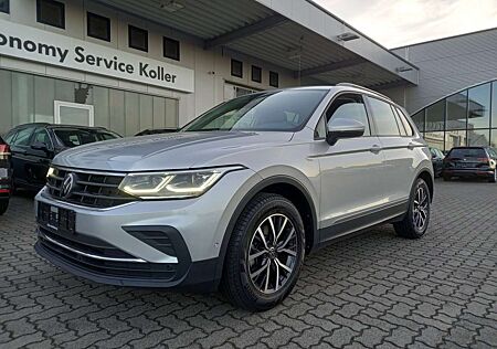VW Tiguan Volkswagen 1.5 TSI DSG Navi Kamera SideAssist Matrix