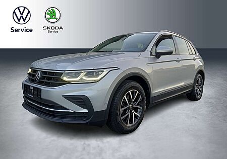 VW Tiguan Volkswagen 1.5 TSI DSG Navi Kamera SideAssist Matrix