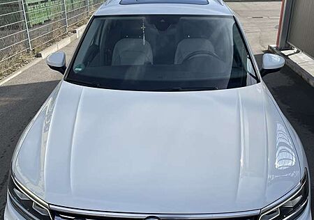 VW Tiguan Volkswagen 2.0 TDI SCR 4Motion (BlueMotion Techn.) DSG Highli