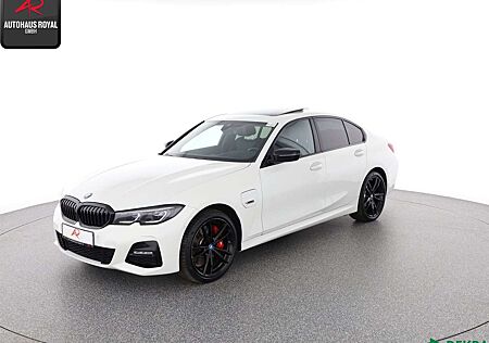 BMW 330 e xDrive M SPORT SHADOW LASER,HEADUP,KEYLESS