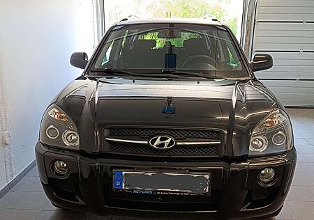 Hyundai Tucson 2.0 4WD GLS