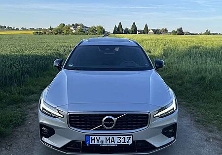 Volvo V60 D4 Geartronic RDesign