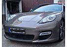 Porsche Panamera Turbo