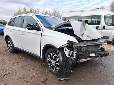 Mitsubishi Outlander ClearTec Instyle 4WD 2.2 Automatik