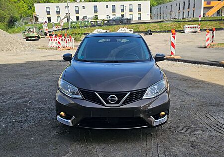 Nissan Pulsar Acenta