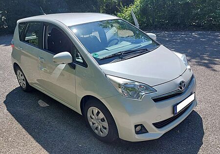 Toyota Verso-S Verso S 1.33 VVT-i Life