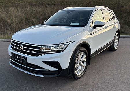 VW Tiguan Volkswagen 2.0 TDI,4M,Leder,LED,ACC,Navi,Stdhzg.