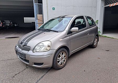 Toyota Yaris 1.0 Sol