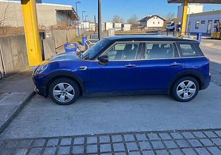 Mini Cooper Clubman gehoben
