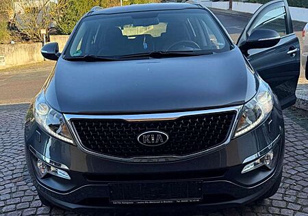 Kia Sportage Diesel 2.0 CRDi 2WD Vision