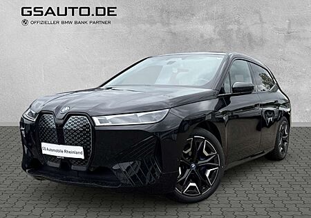 BMW iX xDrive50 SPORT ACC AHK PANO 360°LASER H&K 22''