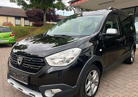 Dacia Dokker Stepway 1.6L Navi Klima 1.Hd Scheckheftg.