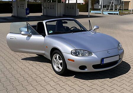 Mazda MX-5 1.6i 16V Memories