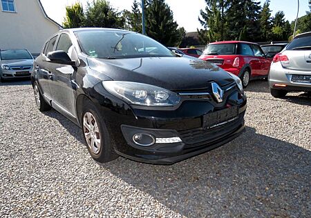 Renault Megane III Limited NAVI Klima SHZ 2015´ MKL an!