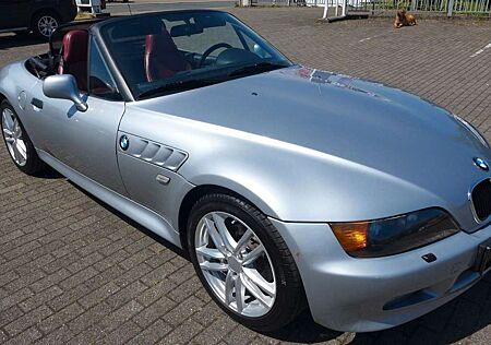 BMW Z3 1.9-AUTOMATIK-KLIMA-LEDER-SITZHEIZUNG-SCHECKH