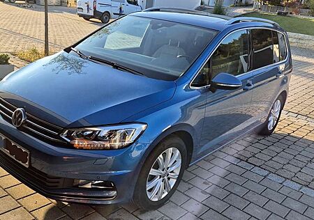 VW Touran Volkswagen 2.0 TDI DSG, LED, Standheizung, Leder, Highline