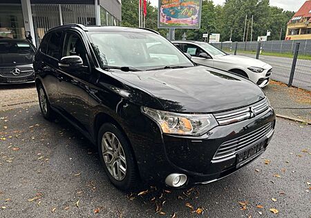 Mitsubishi Outlander PHEV Top 4WD