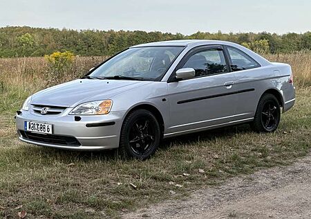 Honda Civic Honda Civic Coupé EM2 1.7 VTEC 125 PS | 115.747 km
