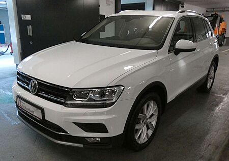 VW Tiguan Volkswagen Highline BMT/Start-Stopp 4Motion *LED*