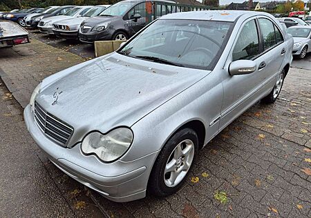 Mercedes-Benz C 180 Classic 1er Hand Neu Tüv