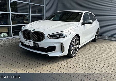 BMW 135 iA xDrive Navi RüKa LED Tempo 19"LM