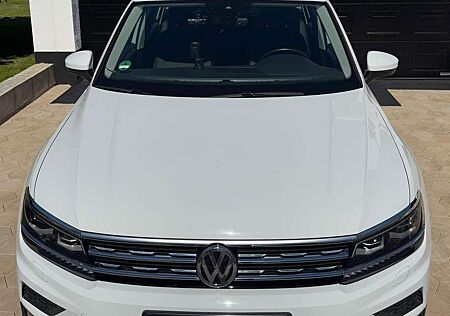 VW Tiguan Volkswagen 2.0-TDI/BMT/Start-Stopp ACC*360*LED*PDC