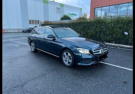 Mercedes-Benz E 220 d (213.204)