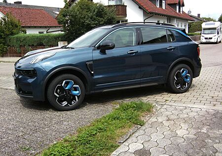 Lynk&Co 01 Lynk & Co 1.5 T HEV 145 kW