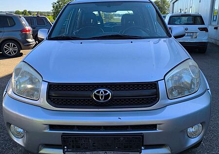 Toyota RAV 4 2.0 Executive 4X4