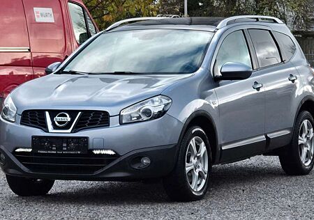 Nissan Qashqai +2 2.0 DCI 7-SITZER+NAVI+PANO+KAMERA+TMP