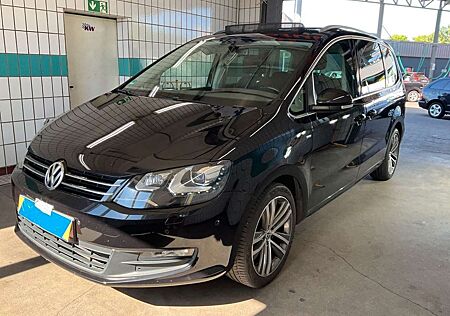 VW Sharan Volkswagen 2.0 TDI DSG Cup BMT Panorama/LED