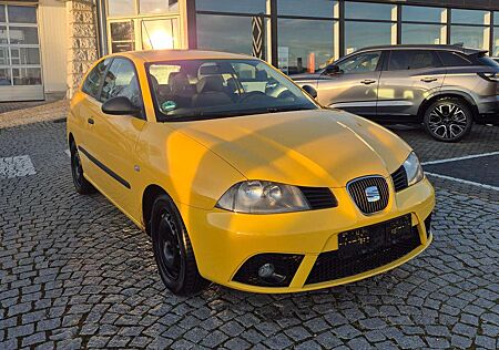 Seat Ibiza Reference 1.4 16V 3-türig