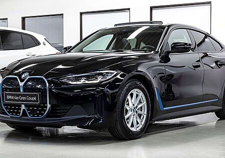 BMW i4 eDrive40 Gran Coupe LED LCP HUD AG+ACC KAM PAN DAB