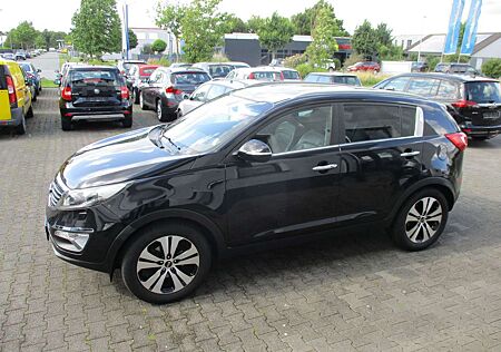 Kia Sportage 1.7 CRDi 2WD Xenon Navi Kamera Ahk 8 Fach