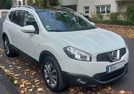 Nissan Qashqai+2 gebraucht kaufen Nissan Qashqai+2 Qashqai+2 Tekna - BOSE XENON PANO SITZH LL. SCHECKH 1.HAND