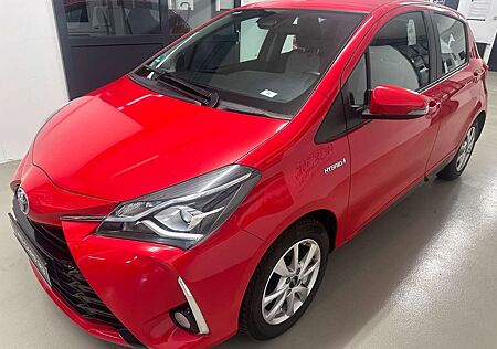 Toyota Yaris Hybrid 1.5 VVT-i Team D