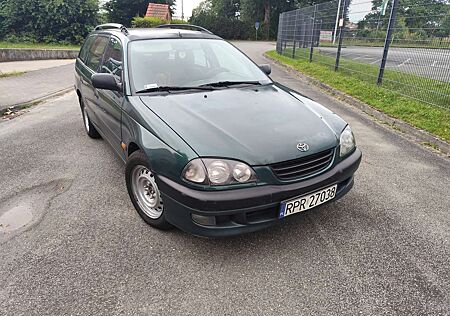 Toyota Avensis 1.6 Combi linea terra AC