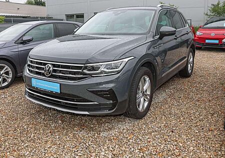 VW Tiguan Volkswagen 2.0 TDI DSG Elegance 4Motion MATRIX-LED