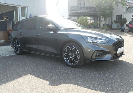 Ford Focus ST-Line