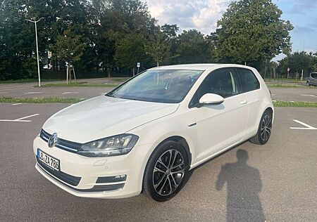 VW Golf Volkswagen 1.6 TDI BlueMotion Technology LoungeZAHNRIEMENNEU