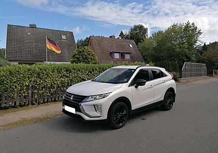 Mitsubishi Eclipse Cross 1Hd*Perlmutt*4xSitzhzg*ACC*LED*Cam