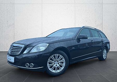 Mercedes-Benz E 220 CDI BlueEfficiency*SHZ*Navi*Spurhalte*