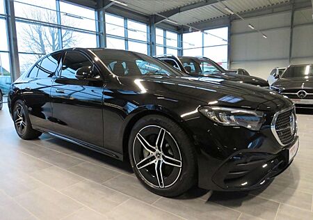 Mercedes-Benz E 220 d AMG*