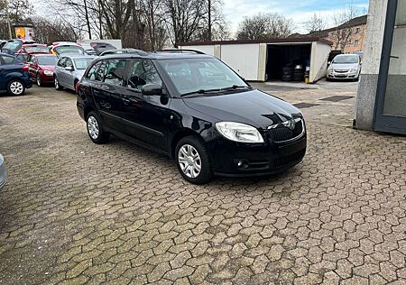 Skoda Fabia 1.4 Combi Ambiente Klima-E Fenster-1.Hand