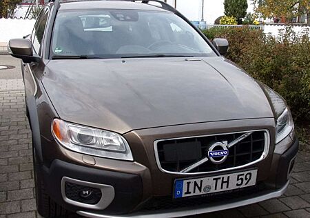 Volvo XC 70 XC70 XC70 Diesel D5 AWD Geartronic Summum